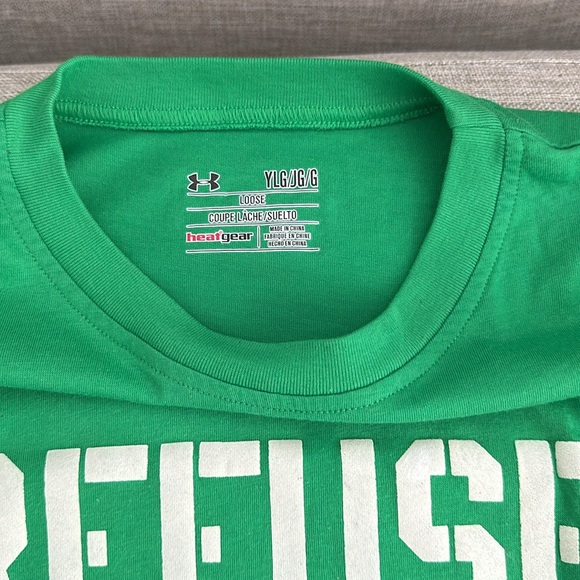 Awesome Under Armour Refuse Defeat Shirt Youth Large - Picture 6 of 14